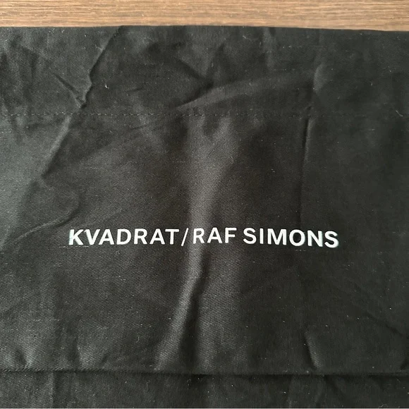 Kvadrat Raf Simons pouch - Picture 2 of 4